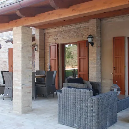 Profumo Delle Marche 3* Montefano